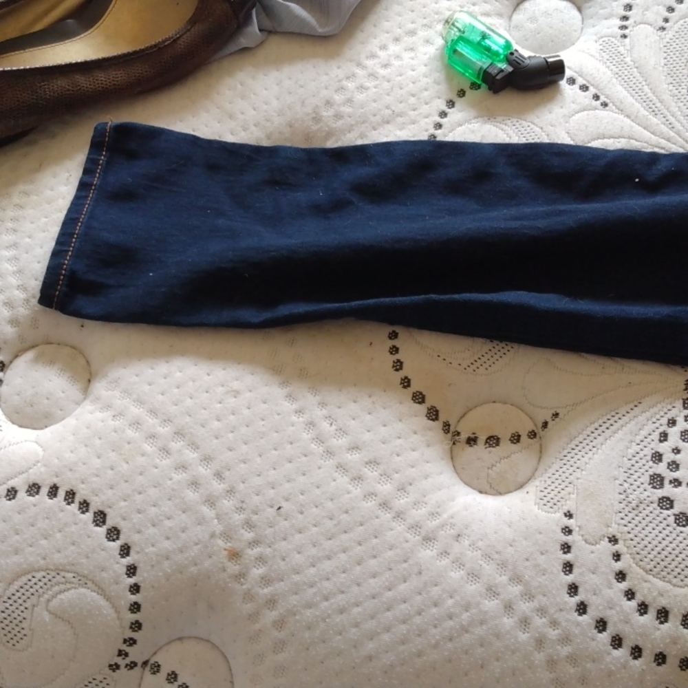 Jeans - Picture 2 of 3